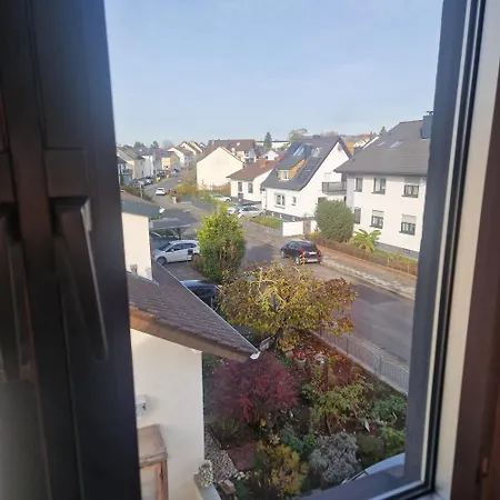 Dachgeschosswohnung Apartman Langenselbold