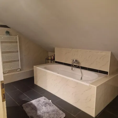 Dachgeschosswohnung Apartman *