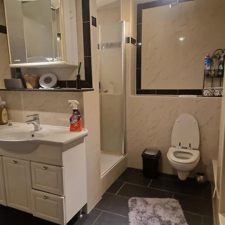 Dachgeschosswohnung *